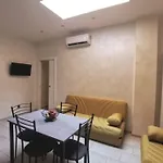 La Casa Di Augusto A Porta Pia Appartamento Moderno Al Centro