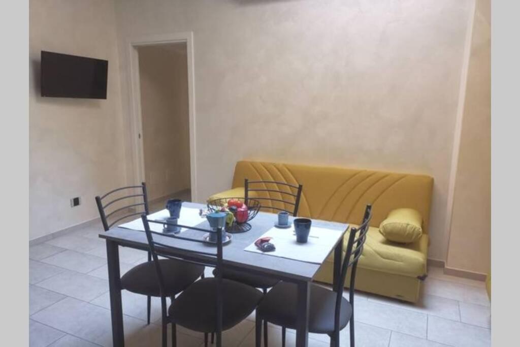 La Casa Di Augusto A Porta Pia Moderno Al Centro *