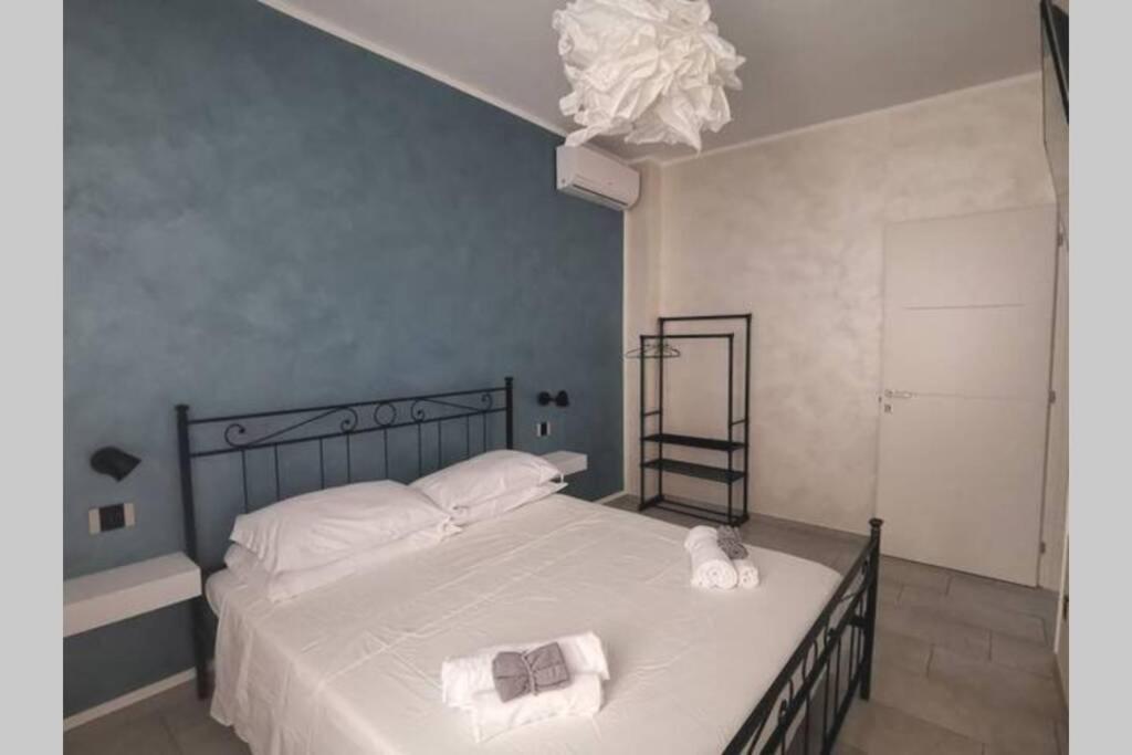 La Casa Di Augusto A Porta Pia Moderno Al Centro